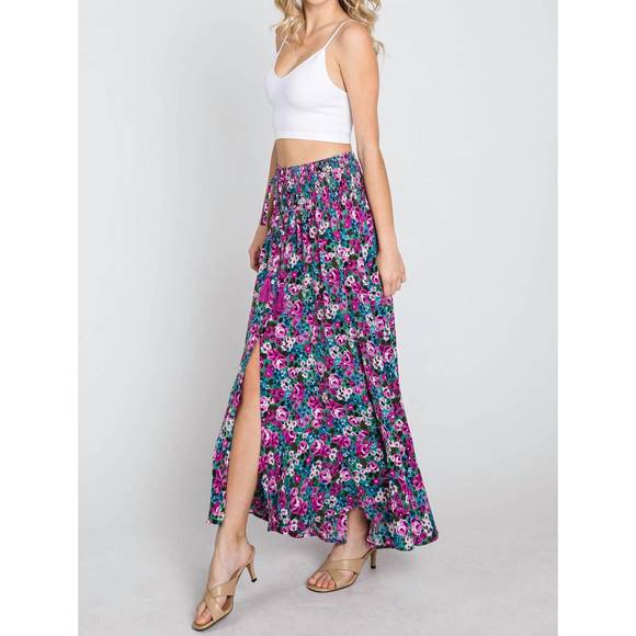 NEW EE:SOME floral maxi skirt with smocked waist & button front in fuchsia - Picture 5 of 8